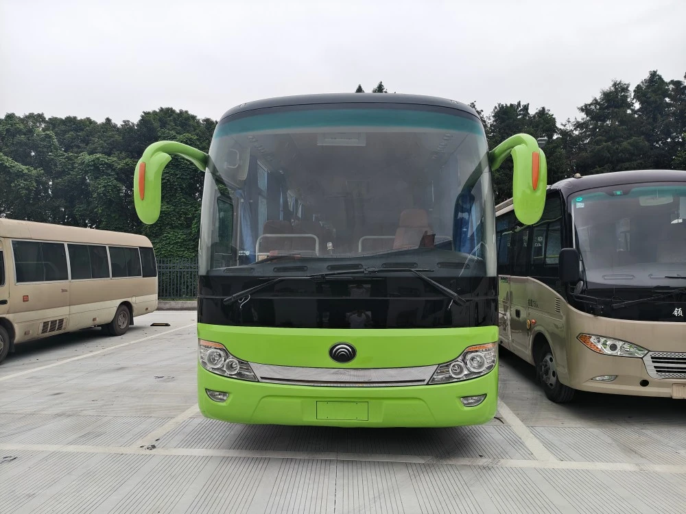 Ужываны дызельны аўтобус Yutong 12m