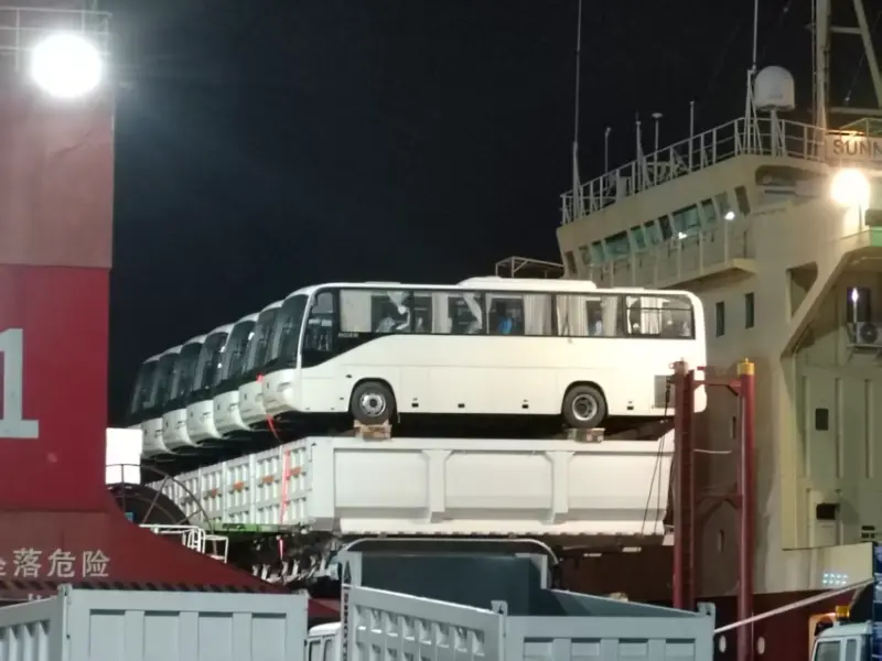 China Honglong пастаўляе высакаякасныя патрыманыя аўтобусы ў Буркіна-Фасо, пацвярджаючы магчымасці абслугоўвання на рынку Заходняй Афрыкі