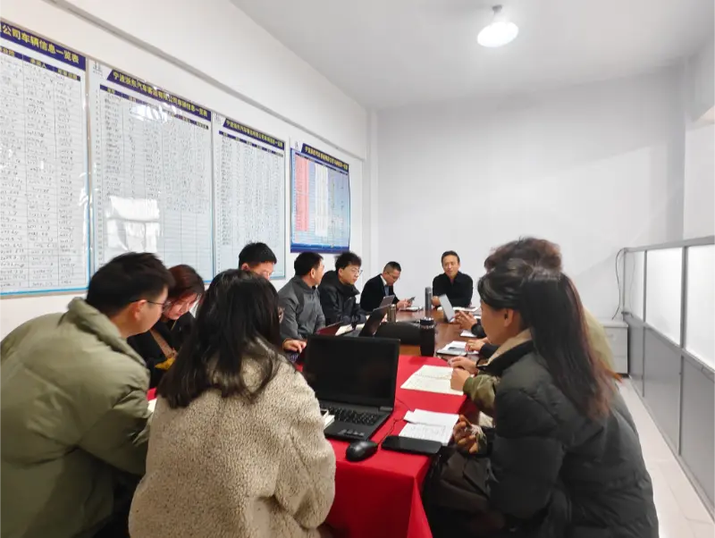 Замацаванне новага падарожжа: патрыманыя аўтобусы China Honglong разгортваюць план дзеянняў за 1 квартал